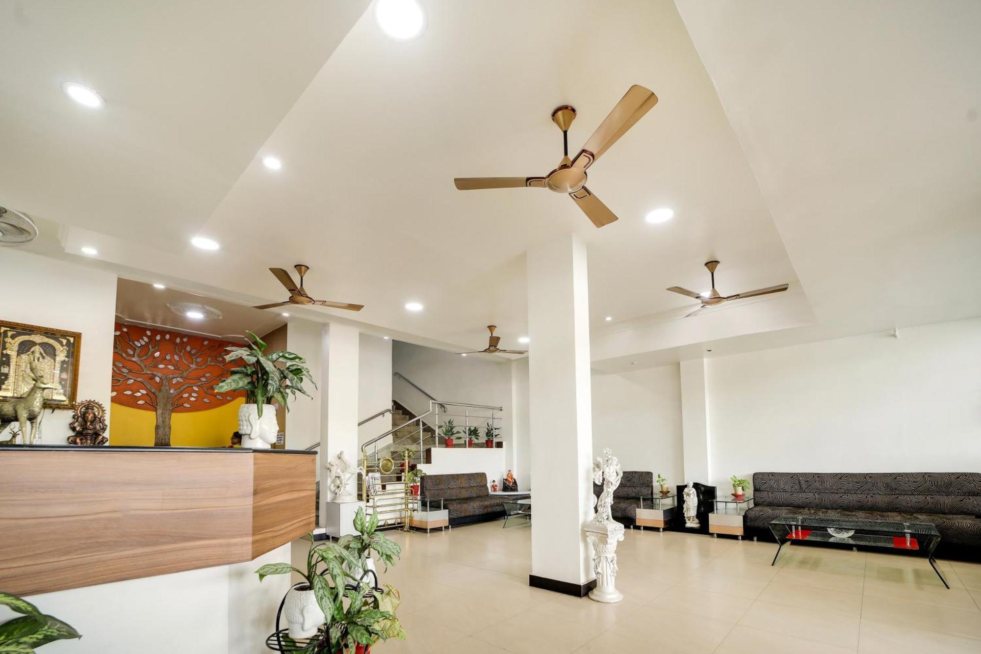 Collection O Hotel Silver Inn Bhopal Dış mekan fotoğraf