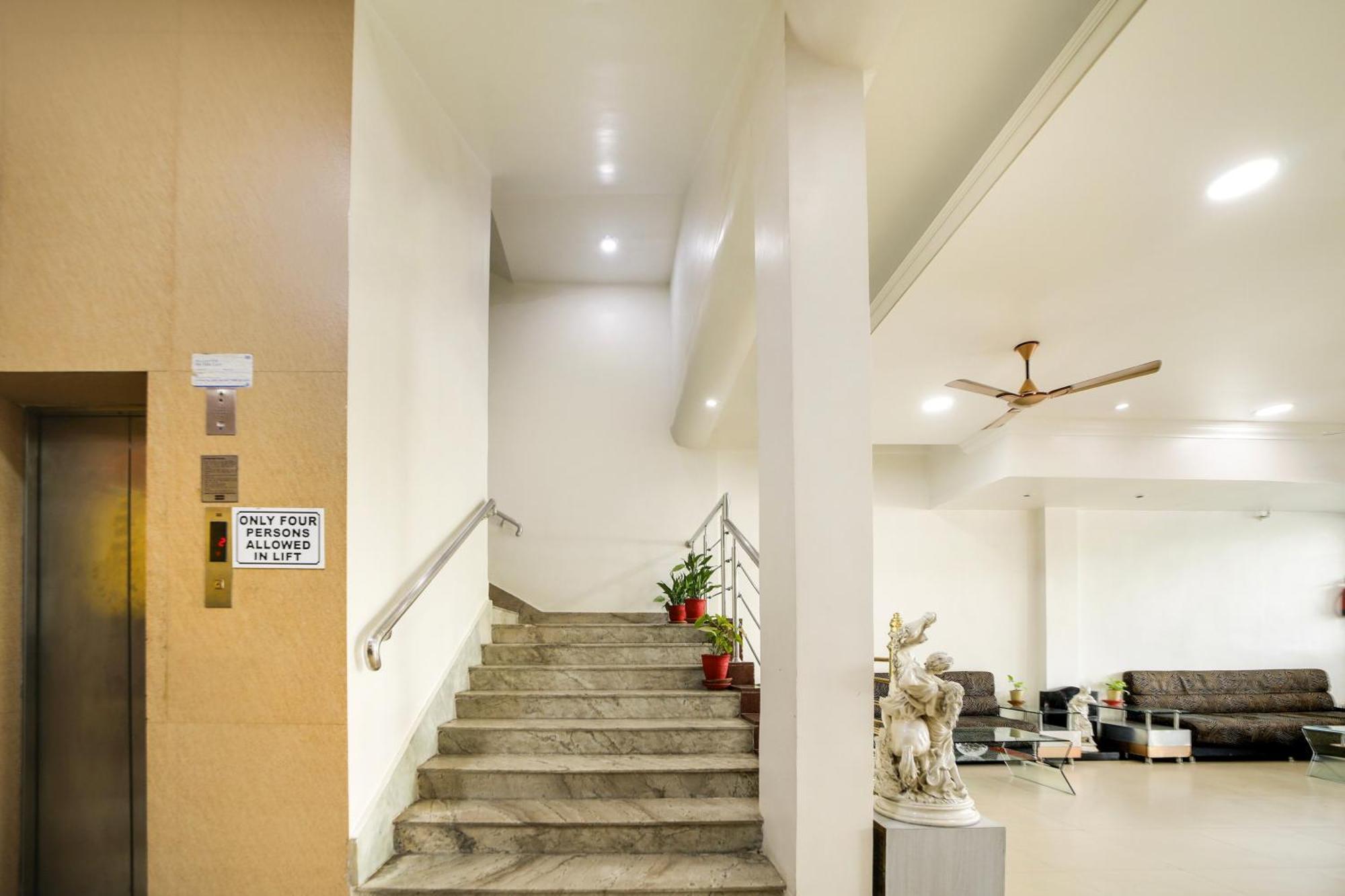 Collection O Hotel Silver Inn Bhopal Dış mekan fotoğraf